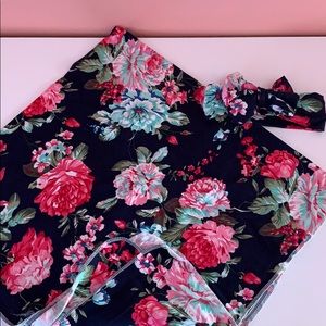 Swaddle with matching headband